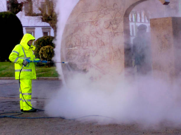 Best Garage Pressure Washing  in Great Bend, KS